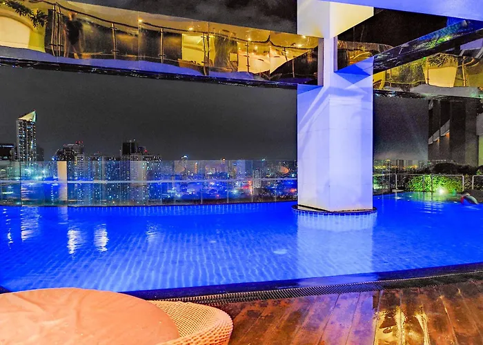 In Makati - Fast Wifi, Big Balcony, Pool And Gym Access * Manille