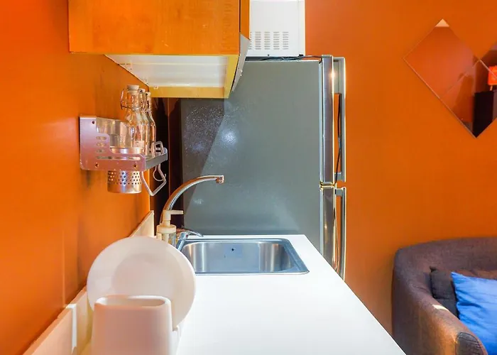 In Makati - Fast Wifi, Big Balcony, Pool And Gym Access Appartement