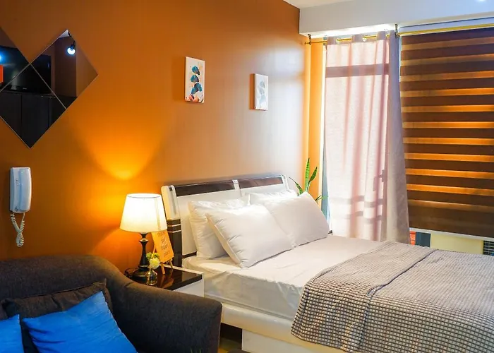 In Makati - Fast Wifi, Big Balcony, Pool And Gym Access Manille